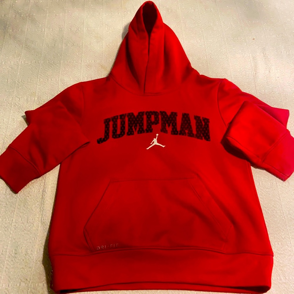 Nike Dri Fit Jordan Jumpman red sweatshirt youth Medium 10-12 YRS